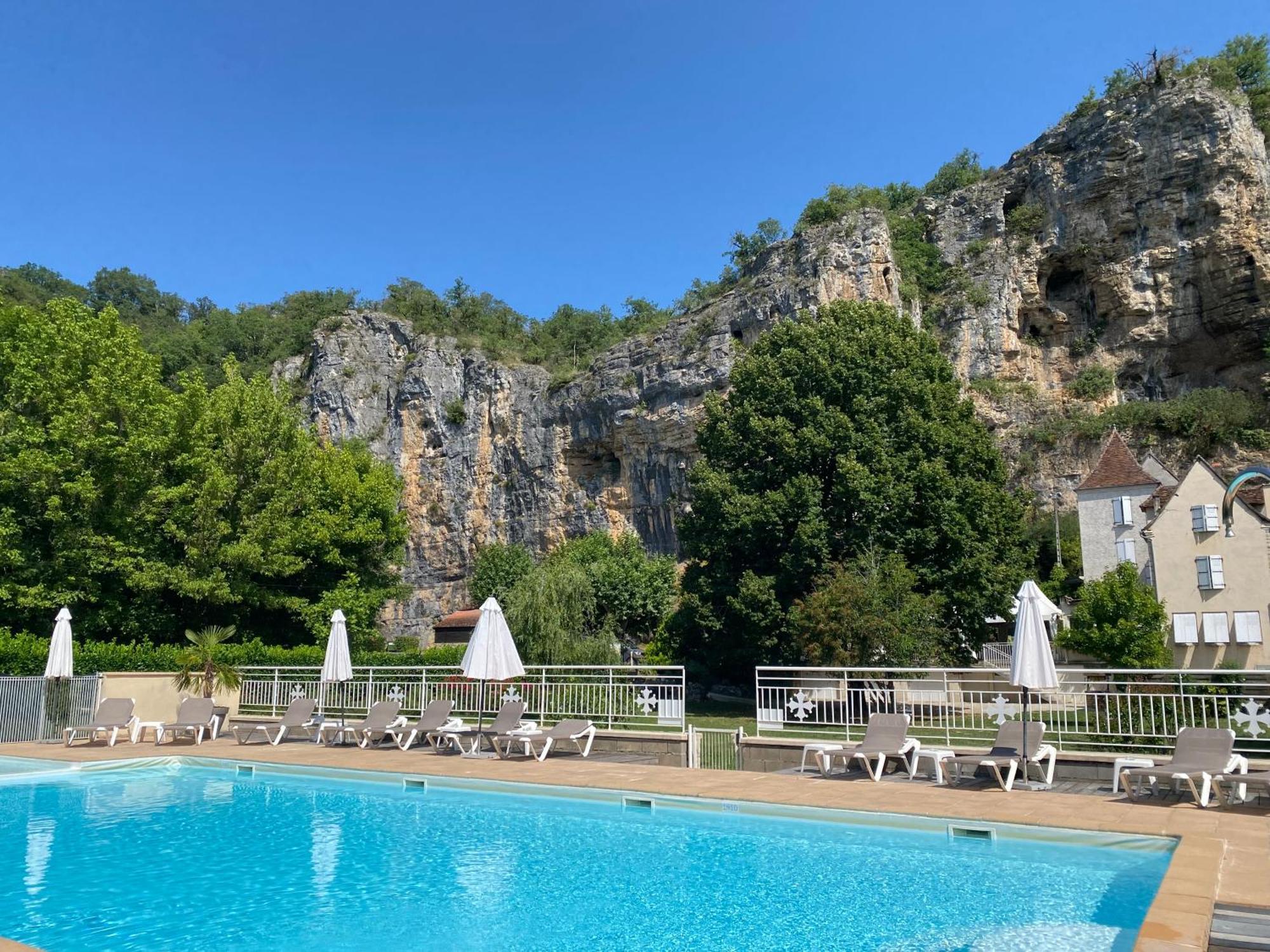 Logis Hotels - Hotel Restaurant Domaine Les Falaises Martel Kültér fotó