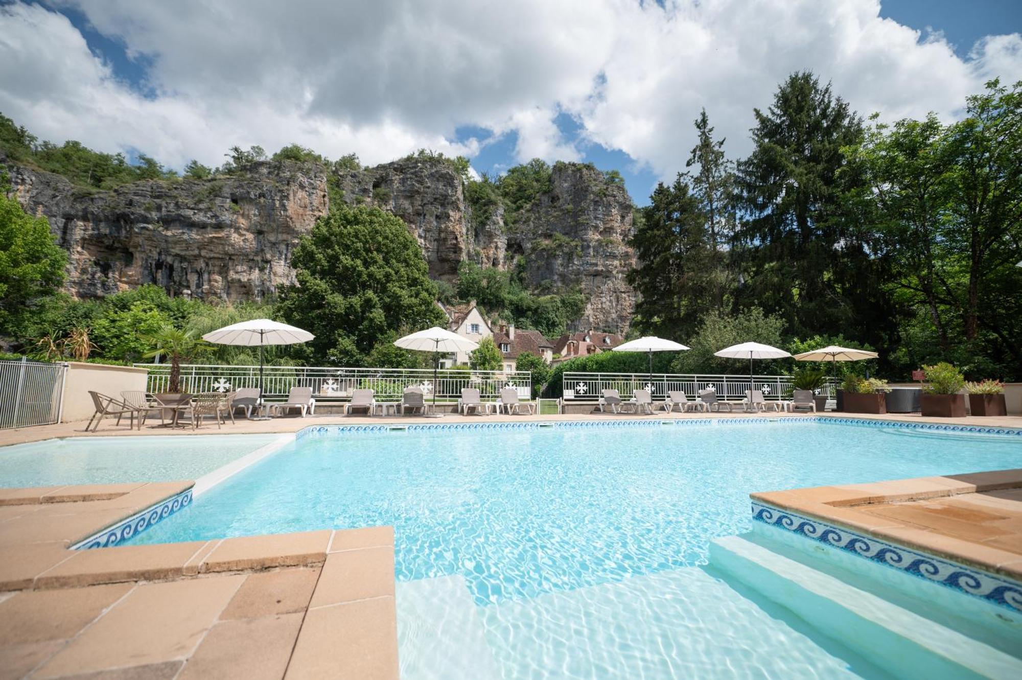 Logis Hotels - Hotel Restaurant Domaine Les Falaises Martel Kültér fotó