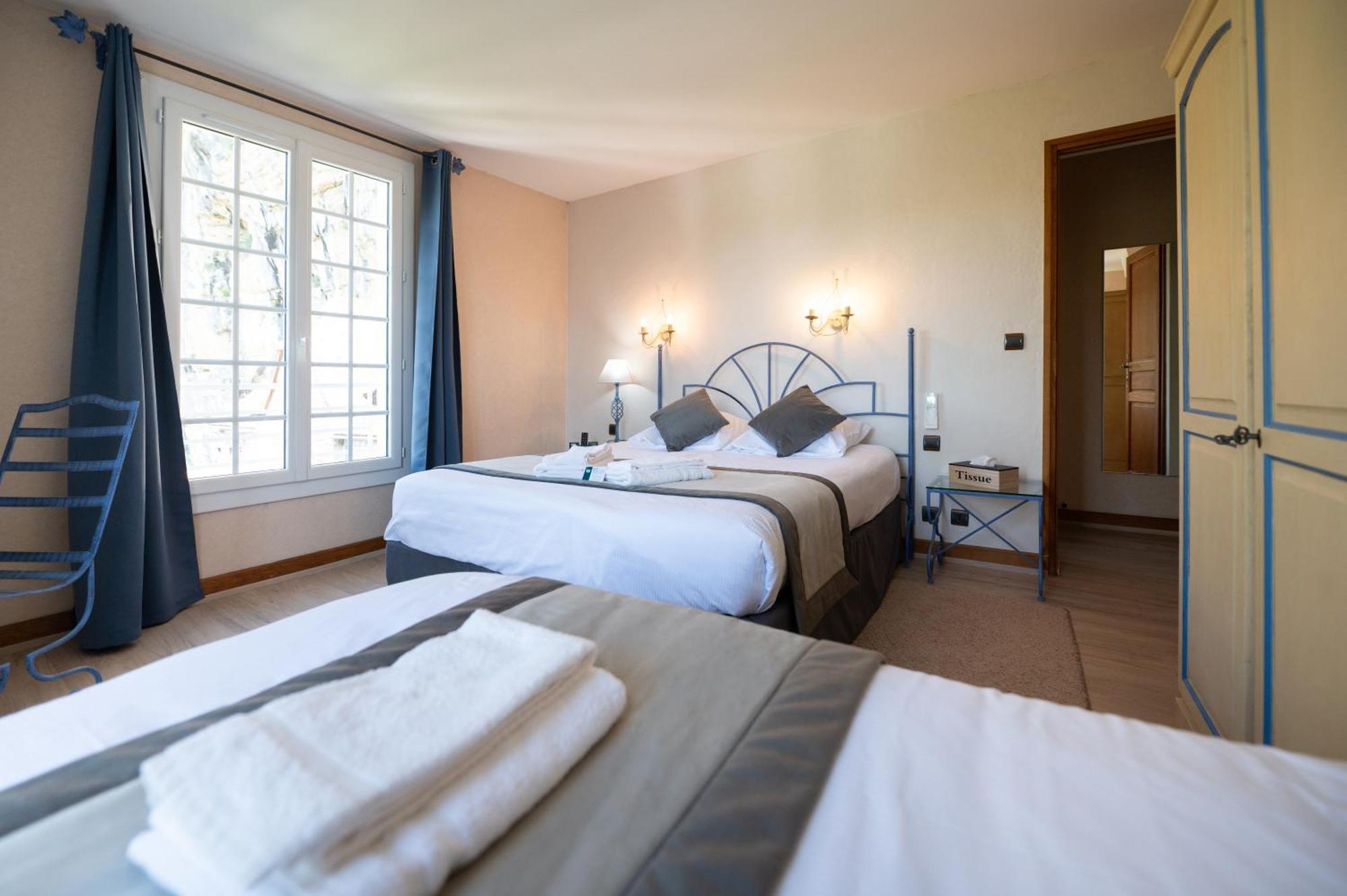 Logis Hotels - Hotel Restaurant Domaine Les Falaises Martel Kültér fotó
