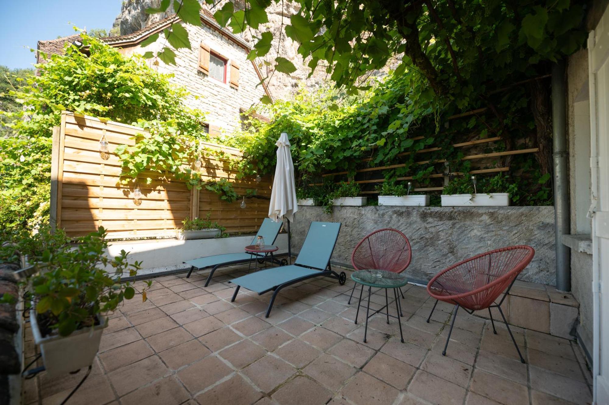Logis Hotels - Hotel Restaurant Domaine Les Falaises Martel Kültér fotó